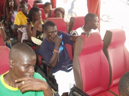 <MARQUEE bgColor=yellow><EM> # IN THE BUS # </EM></MARQUEE>